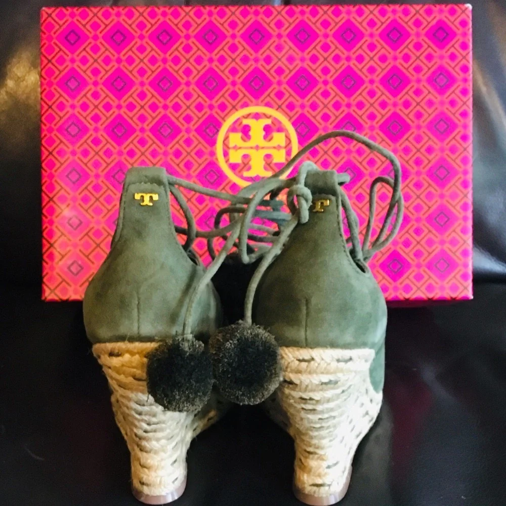 NWT TORY BURCH Wedge Tie-Up Espadrille Green Suede